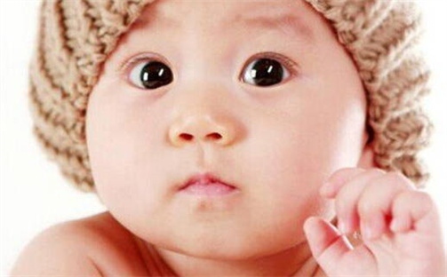 梁姓2026年05月20日出生的男孩子命理分析与起名攻略