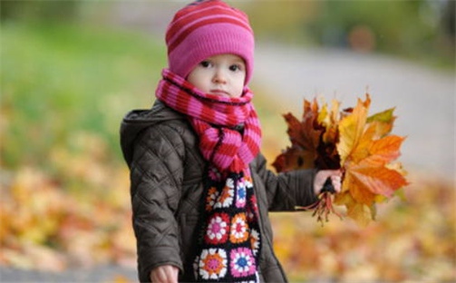 周姓宝宝起名禁忌与技巧：2026年05月15日出生女孩子最佳名字